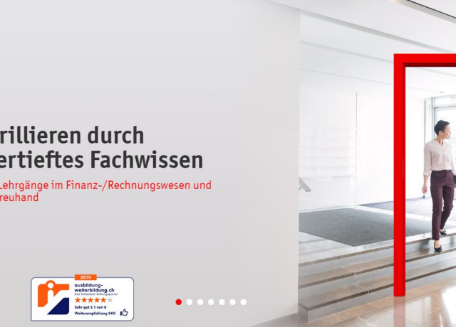 Sachbearbeiterin RW und CFO gemeinsam an der Weiterbildung